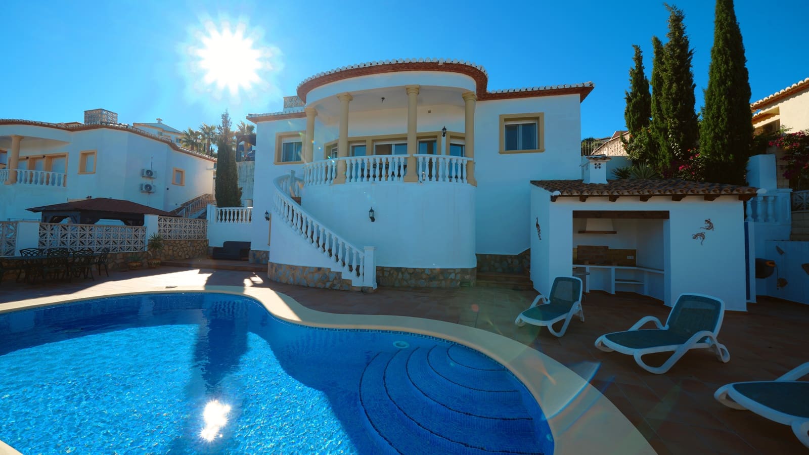 2 bedroom Villa for sale in Orba with pool garage - € 399,000 (Ref: 10172392)