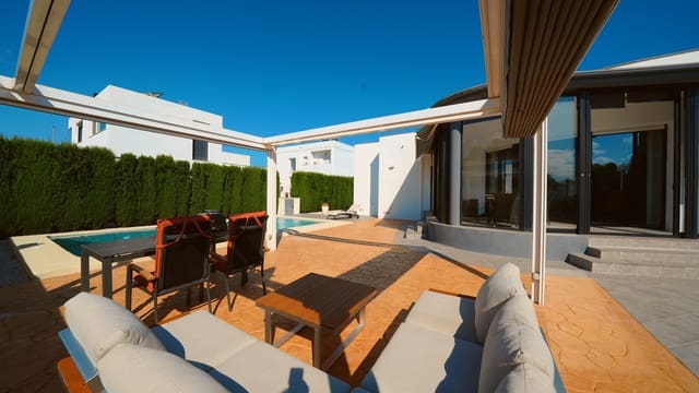 3 soveværelse Villa til salg i El Vergel / Verger med swimmingpool garage - € 535.000 (Ref: 10172393)