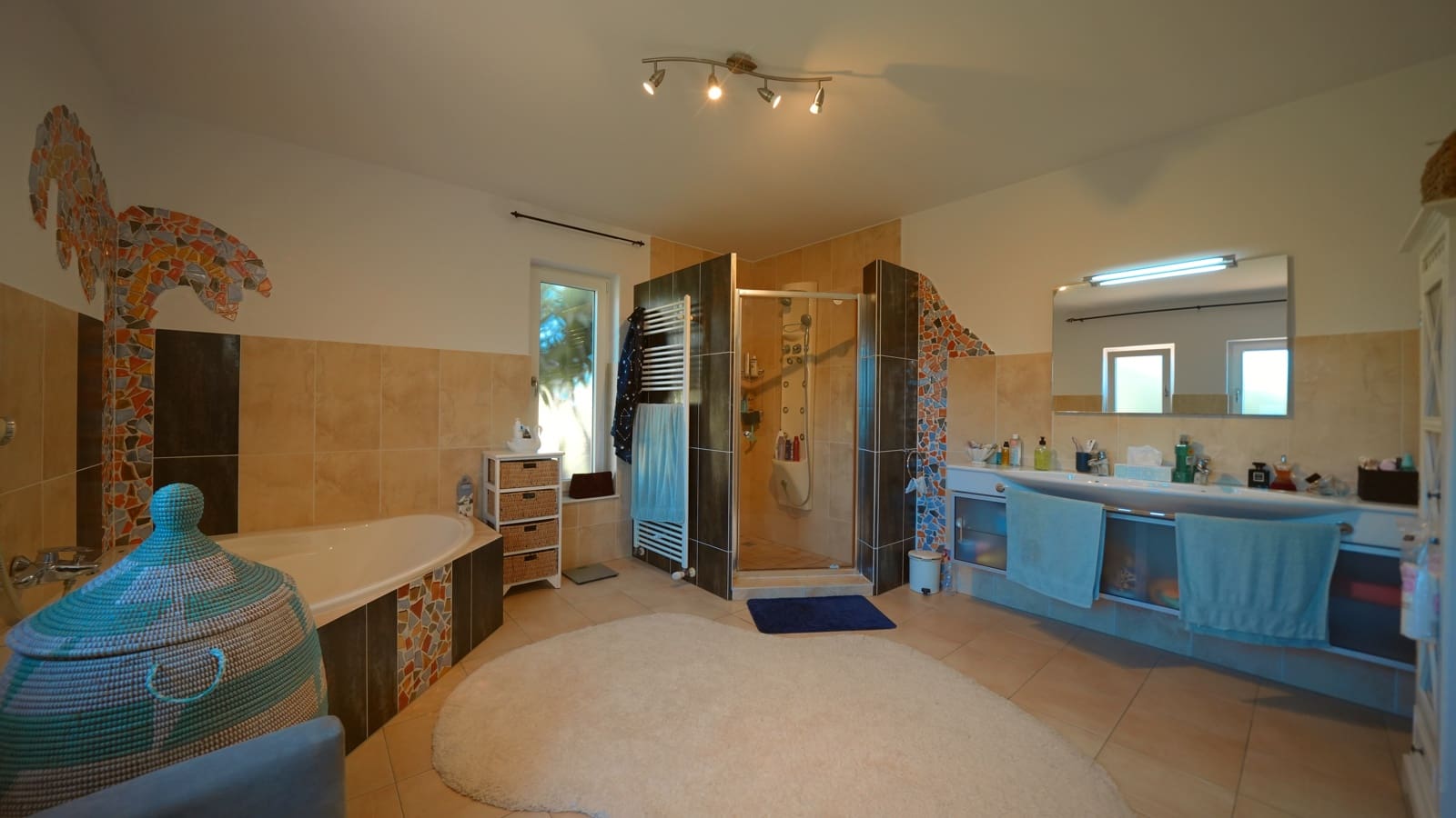 3 slaapkamer Finca/Landhuis te koop in Tormos met zwembad garage - € 940.000 (Ref: 10174243)