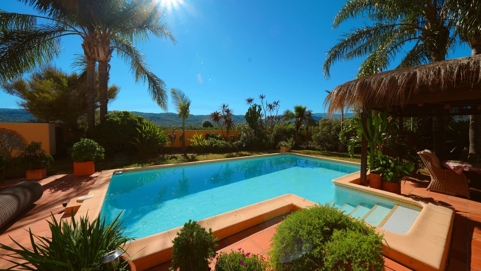 3 slaapkamer Finca/Landhuis te koop in Tormos met zwembad garage - € 940.000 (Ref: 10174243)