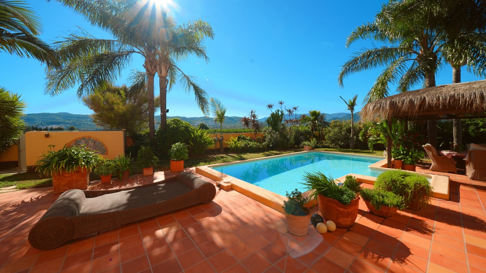 3 slaapkamer Finca/Landhuis te koop in Tormos met zwembad garage - € 940.000 (Ref: 10174243)