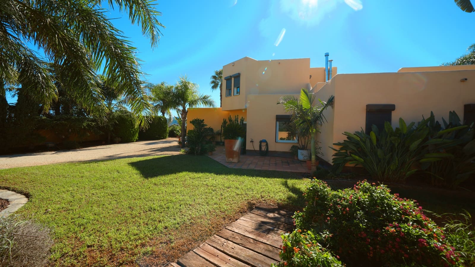 3 slaapkamer Finca/Landhuis te koop in Tormos met zwembad garage - € 940.000 (Ref: 10174243)