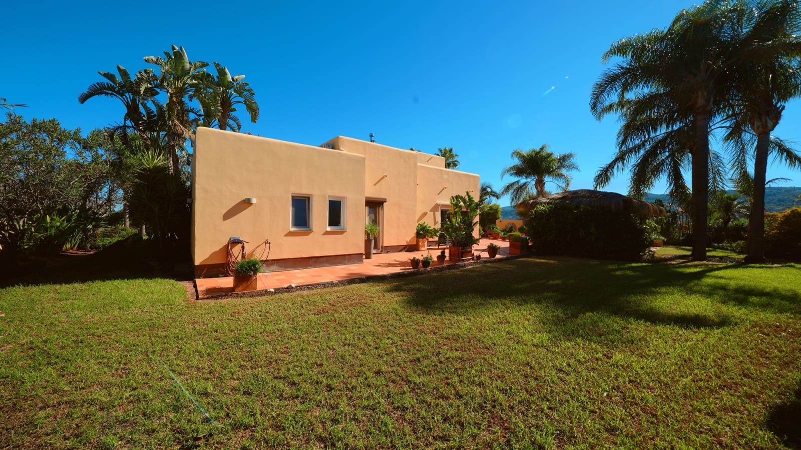 3 slaapkamer Finca/Landhuis te koop in Tormos met zwembad garage - € 940.000 (Ref: 10174243)