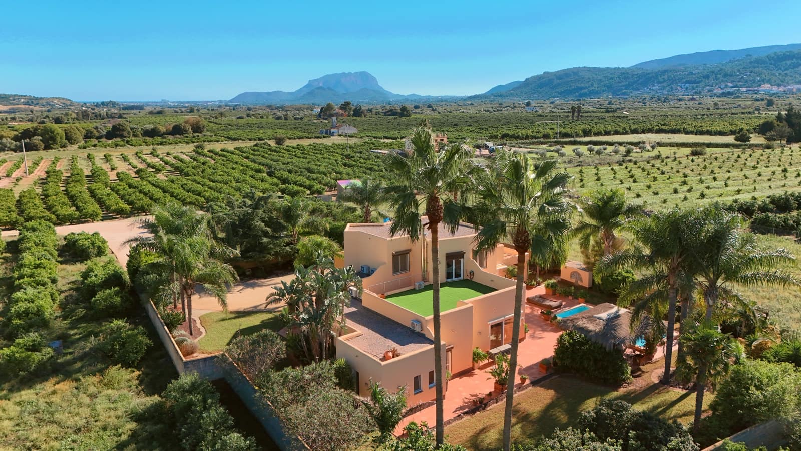 3 slaapkamer Finca/Landhuis te koop in Tormos met zwembad garage - € 940.000 (Ref: 10174243)