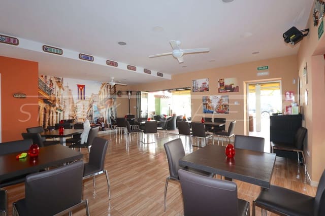 Restaurant/Bar for sale in Centro Urbano, Dénia - € 375,000 (Ref: 2347913)