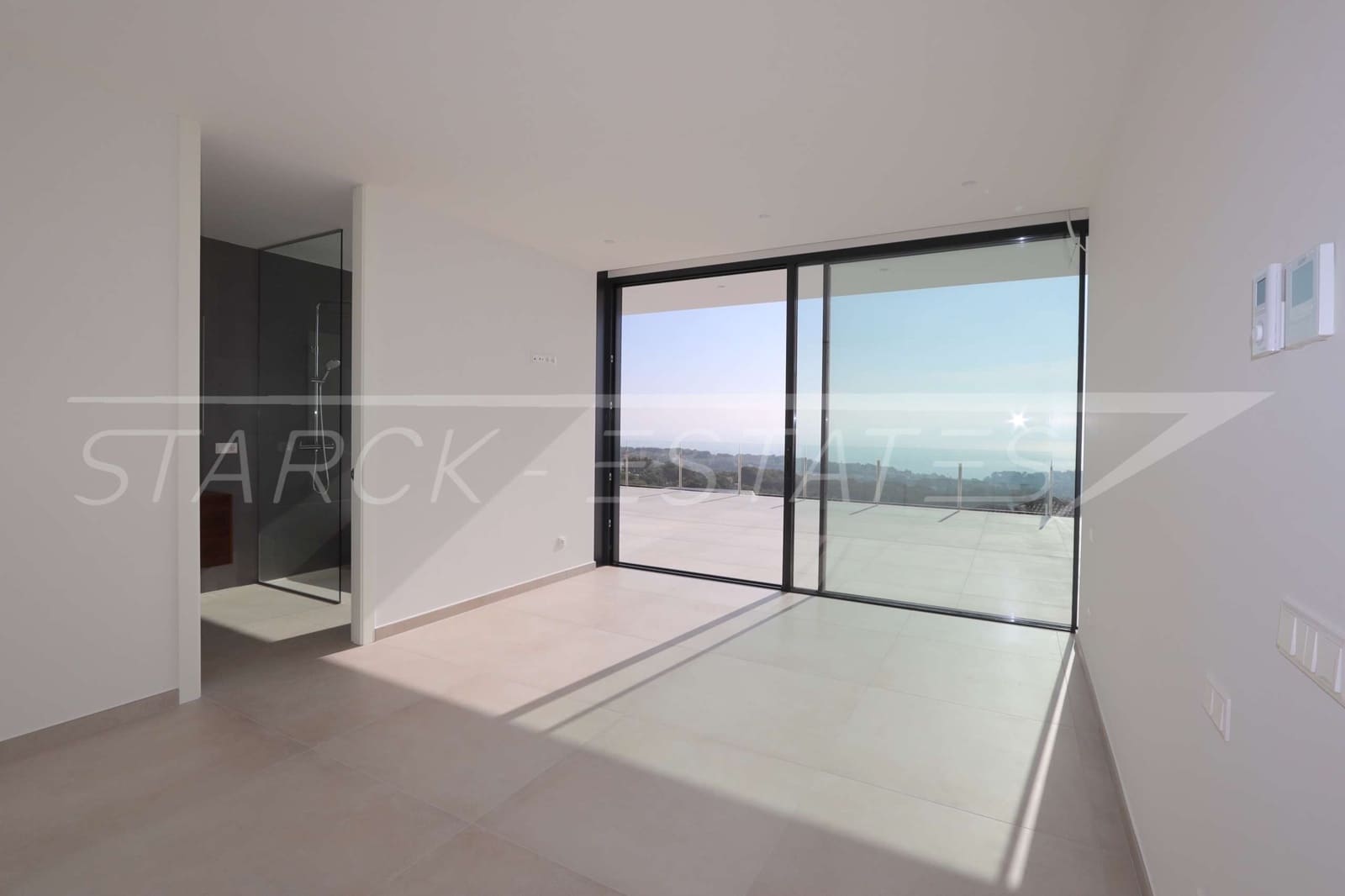 4 bedroom Villa for sale in Benissa with pool - € 2,900,000 (Ref: 2347917)