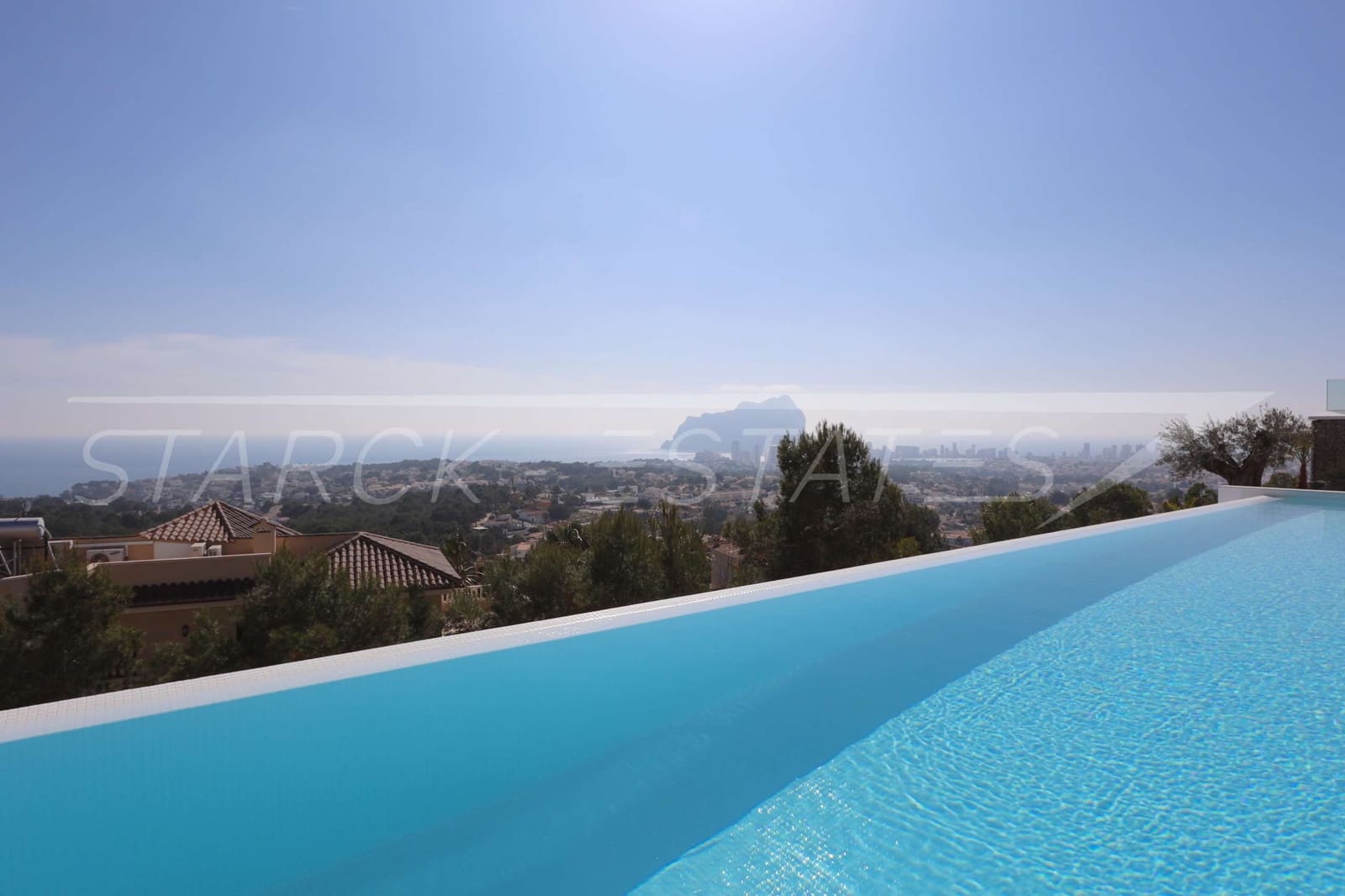 4 bedroom Villa for sale in Benissa with pool - € 2,900,000 (Ref: 2347917)