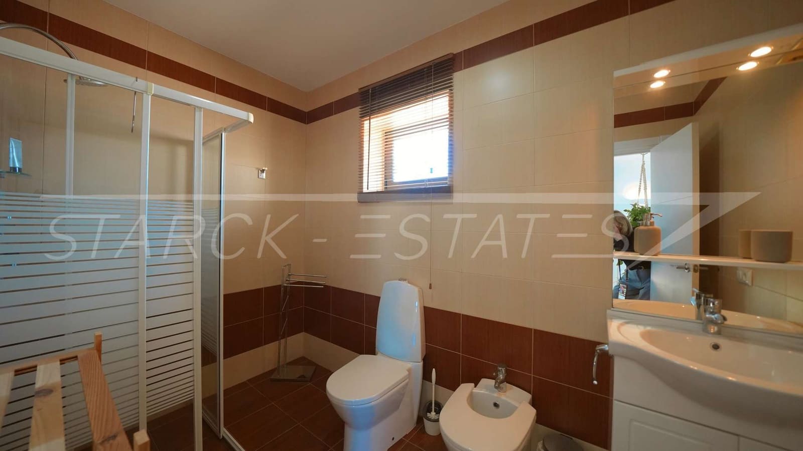 Chalet de 5 habitaciones en Monte Pego en venta con piscina garaje - 435.000 € (Ref: 6128393)