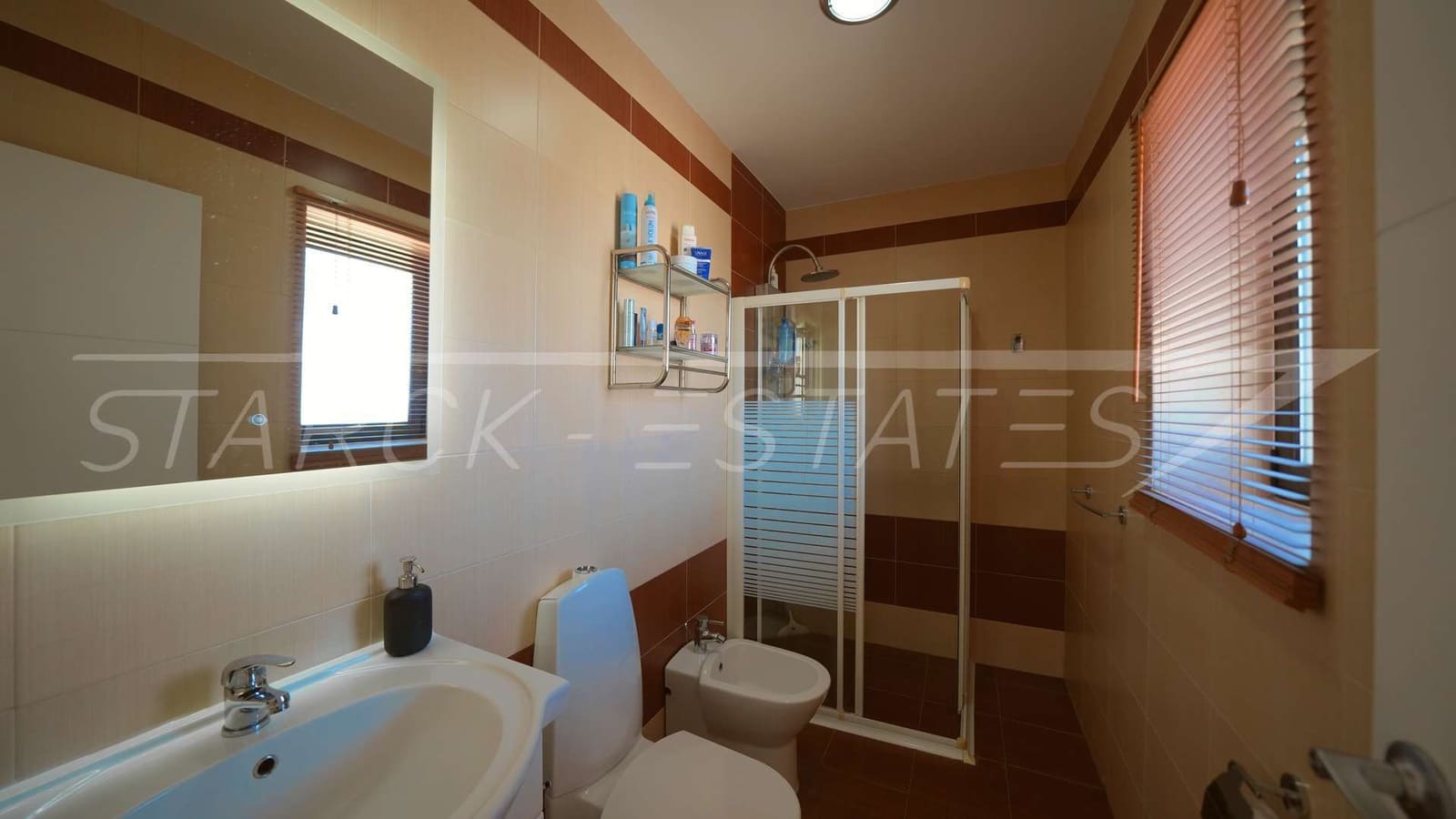 Chalet de 5 habitaciones en Monte Pego en venta con piscina garaje - 435.000 € (Ref: 6128393)