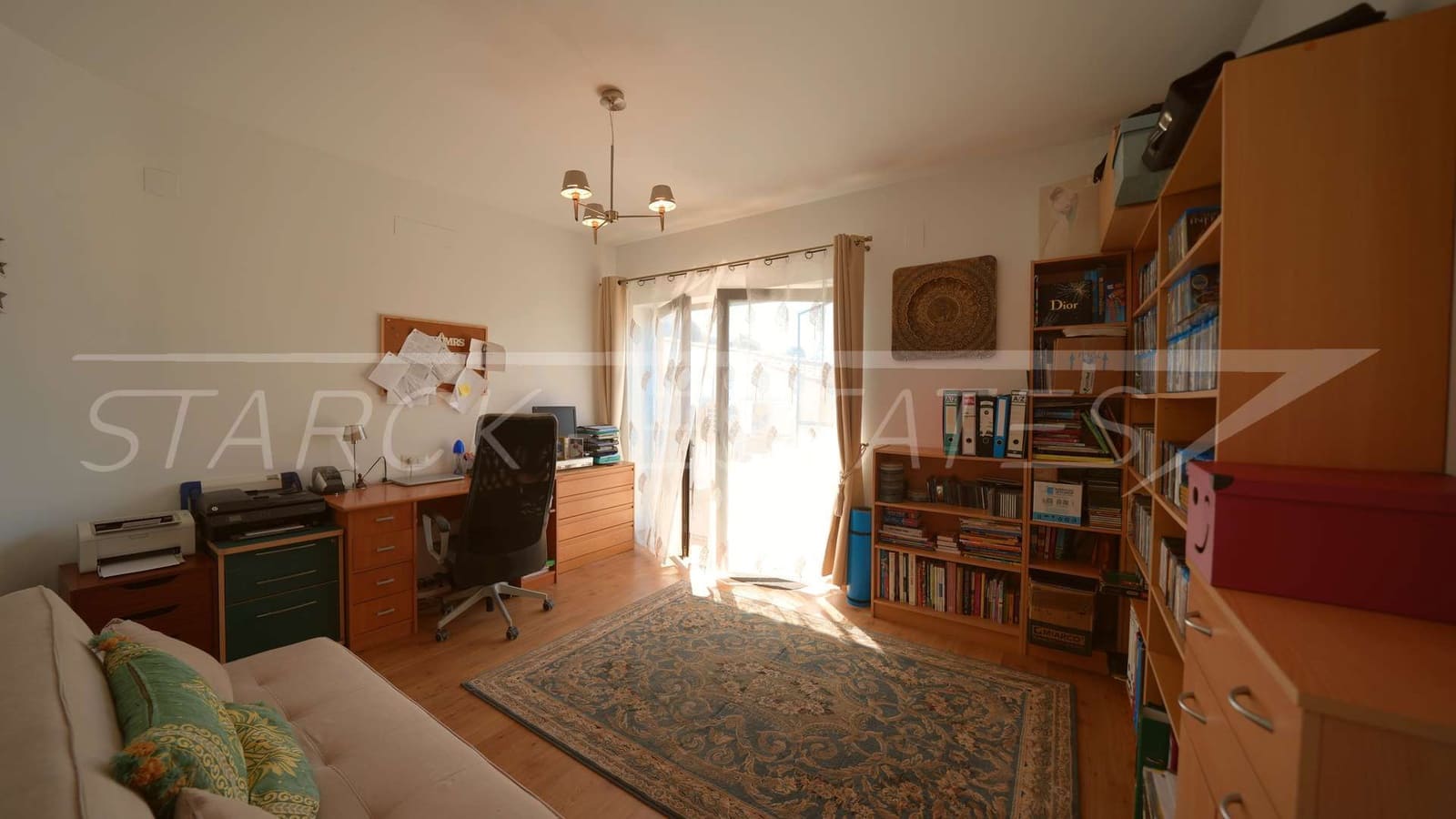 Chalet de 5 habitaciones en Monte Pego en venta con piscina garaje - 435.000 € (Ref: 6128393)