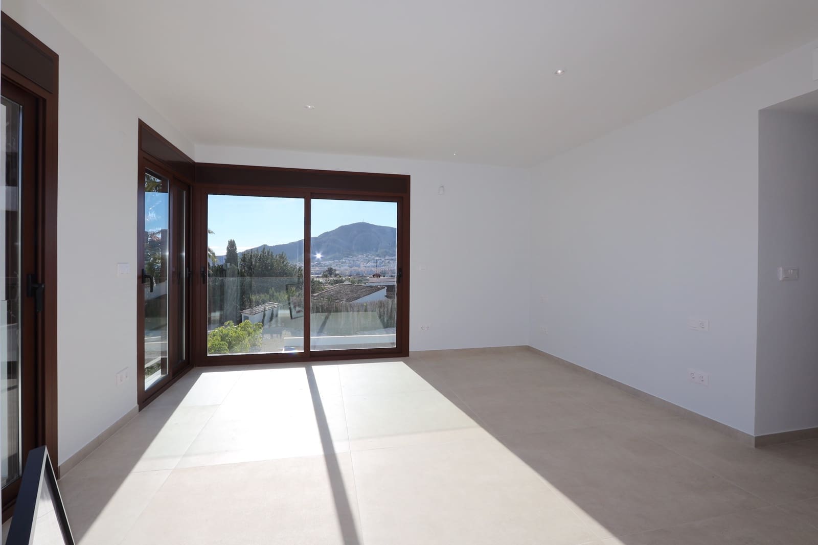 4 sypialnia Willa na sprzedaż w Altea z basenem garażem - 2 250 000 € (Ref: 6525019)
