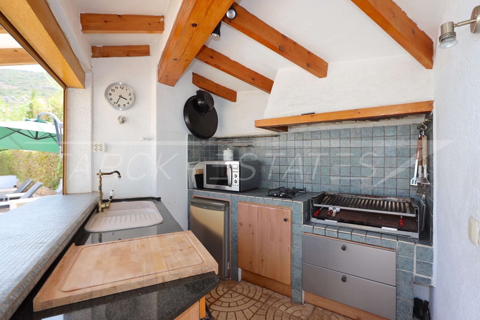 5 soveværelse Finca/Landehus til salg i Denia med swimmingpool - € 685.000 (Ref: 7000175)