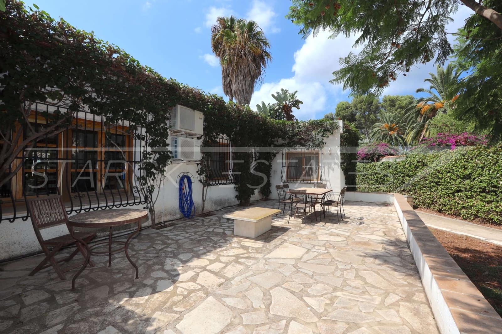 5 soveværelse Finca/Landehus til salg i Denia med swimmingpool - € 685.000 (Ref: 7000175)