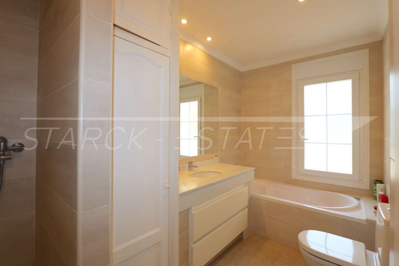 5 soveværelse Finca/Landehus til salg i Denia med swimmingpool - € 685.000 (Ref: 7000175)