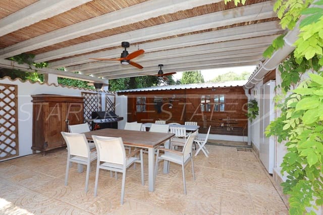 5 camera da letto Finca/Casa di Campagna in vendita in Dénia con piscina - 685.000 € (Rif: 7000175)