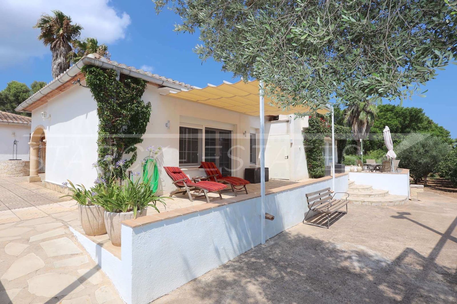 5 soveværelse Finca/Landehus til salg i Denia med swimmingpool - € 685.000 (Ref: 7000175)