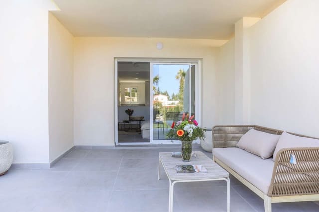 Apartamento de 2 habitaciones en Centro Urbano, Dénia en venta con piscina - 381.150 € (Ref: 8008839)