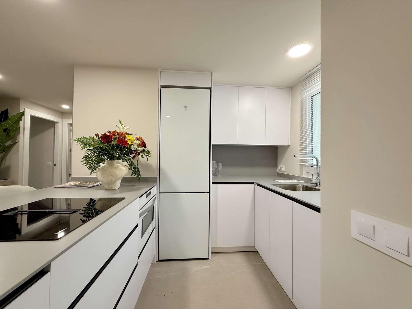 2 bedroom Apartment for sale in Denia with pool - € 381,150 (Ref: 8008839)