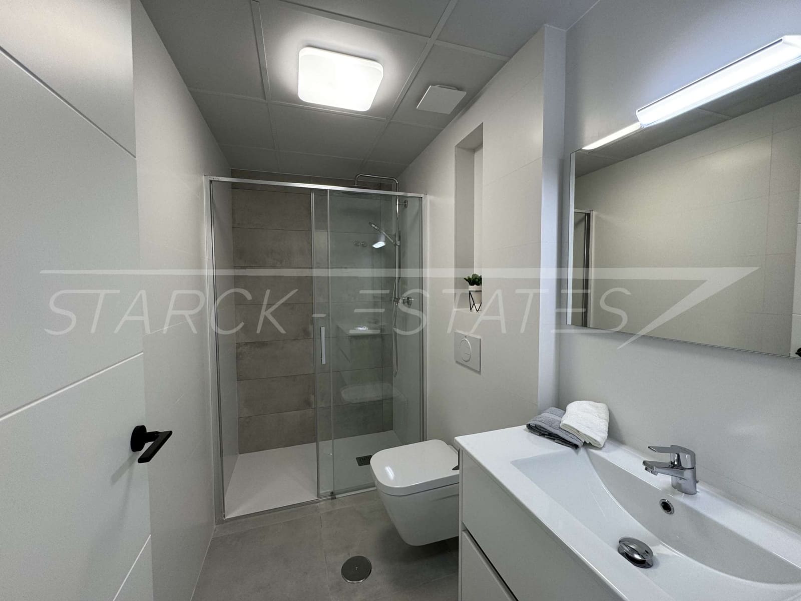 3 bedroom Villa for sale in Roldan with pool - € 359,500 (Ref: 8315269)