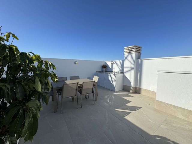 3 chambre Maison de Ville à vendre à San Pedro del Pinatar ciudad, San Pedro del Pinatar avec piscine - 359 000 € (Ref: 8315271)