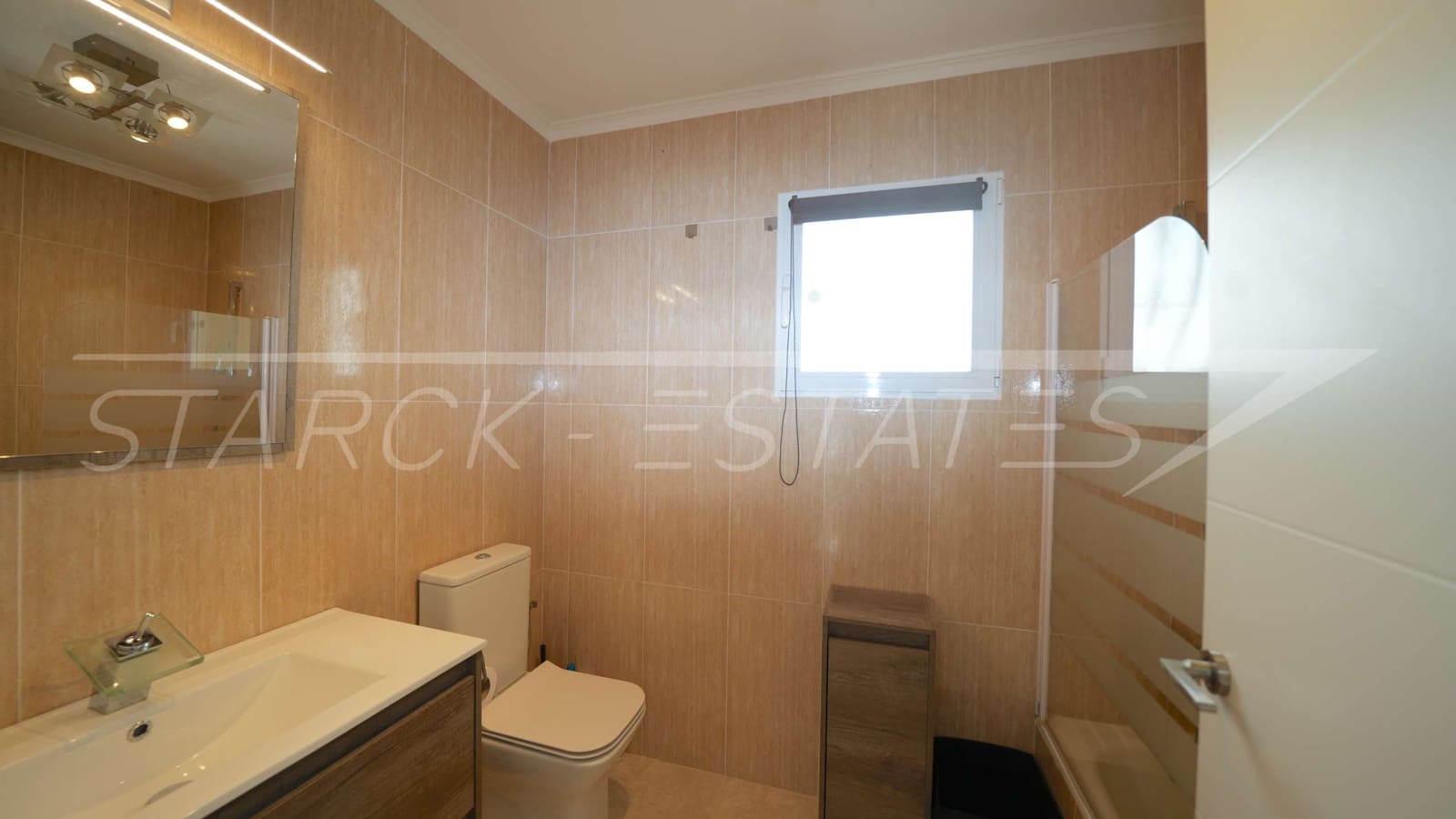 3 soveværelse Villa til salg i L'Atzuvia - € 289.990 (Ref: 8315278)