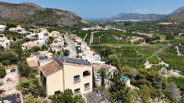 3 bedroom Villa for sale in L'Atzúvia - € 289,990 (Ref: 8315278)