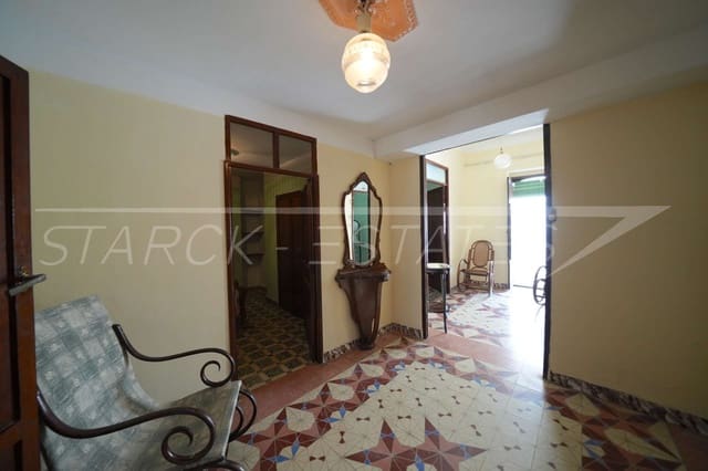 5 slaapkamer Huis te koop in Benidoleig - € 149.000 (Ref: 8434688)