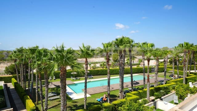 2 quarto Penthouse para venda em Las Colinas Golf, Orihuela com piscina - 369 000 € (Ref: 8446592)