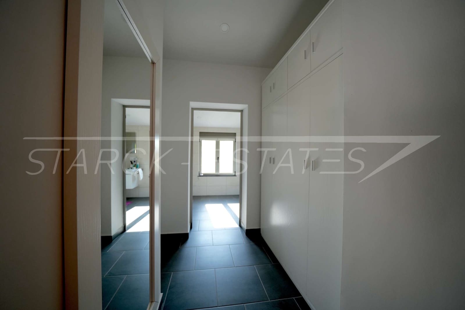 4 soveværelse Villa til salg i Monte Pego med swimmingpool garage - € 750.000 (Ref: 8493048)