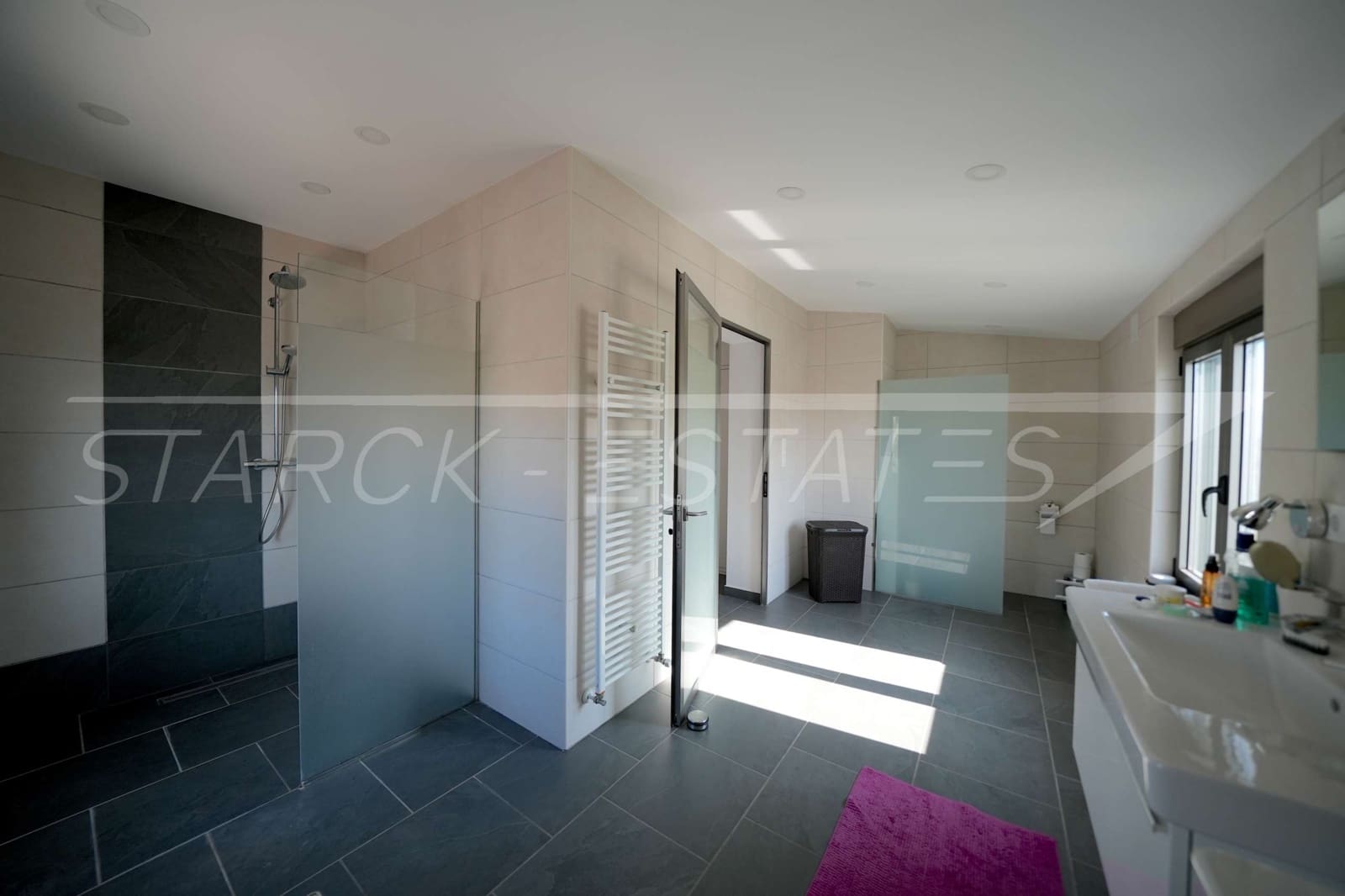 4 soveværelse Villa til salg i Monte Pego med swimmingpool garage - € 750.000 (Ref: 8493048)