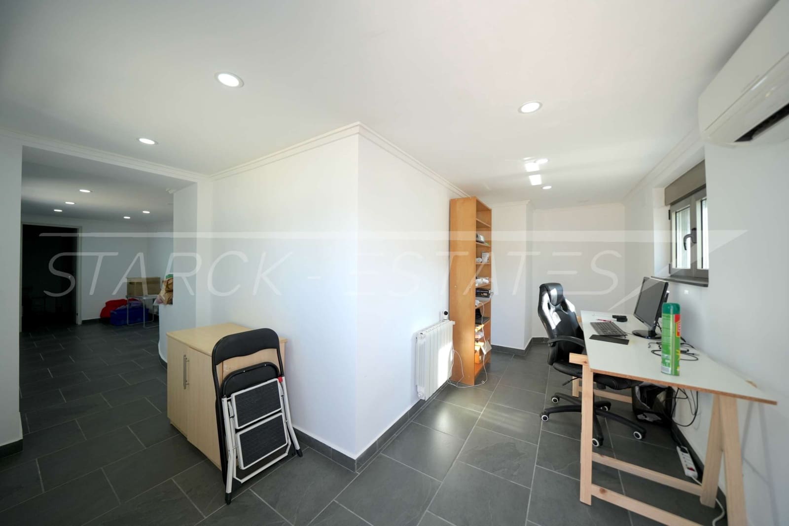 4 soveværelse Villa til salg i Monte Pego med swimmingpool garage - € 750.000 (Ref: 8493048)