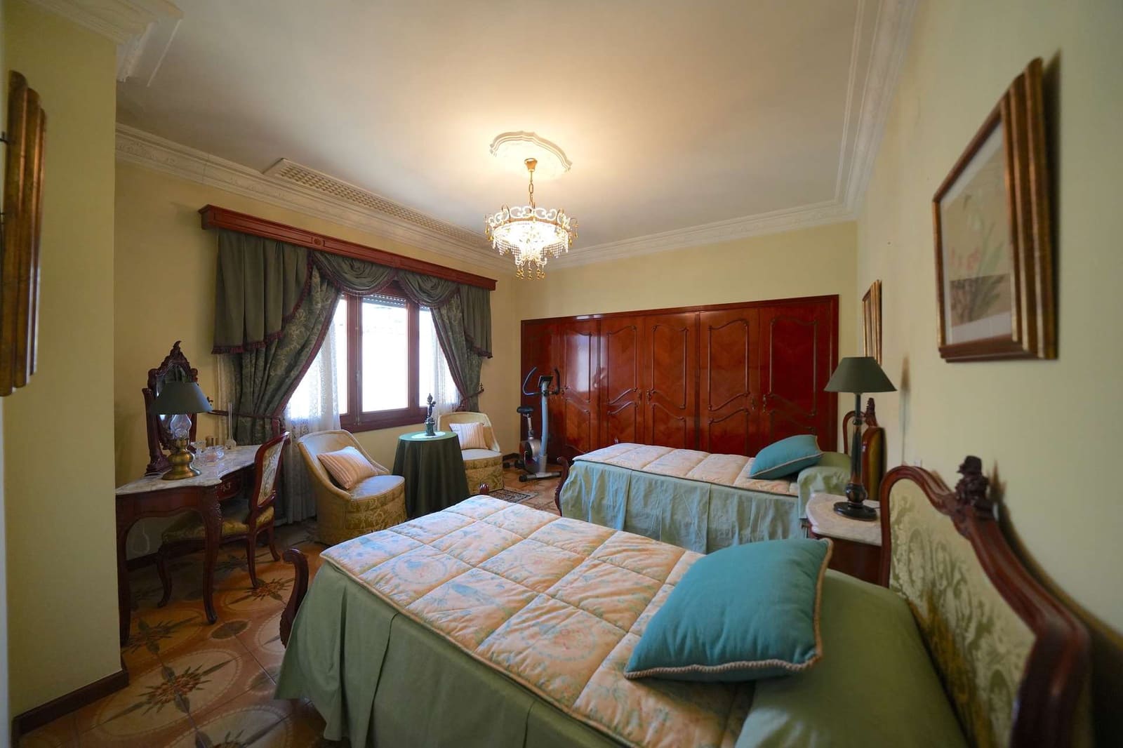 5 bedroom Apartment for sale in Beniarbeig - € 199,999 (Ref: 8727075)