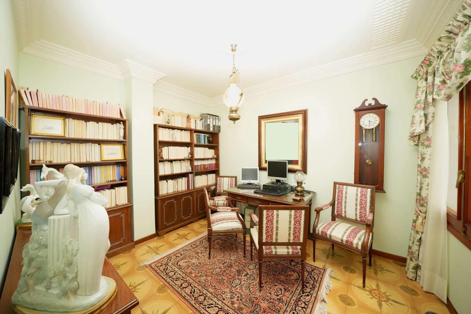 5 bedroom Apartment for sale in Beniarbeig - € 199,999 (Ref: 8727075)