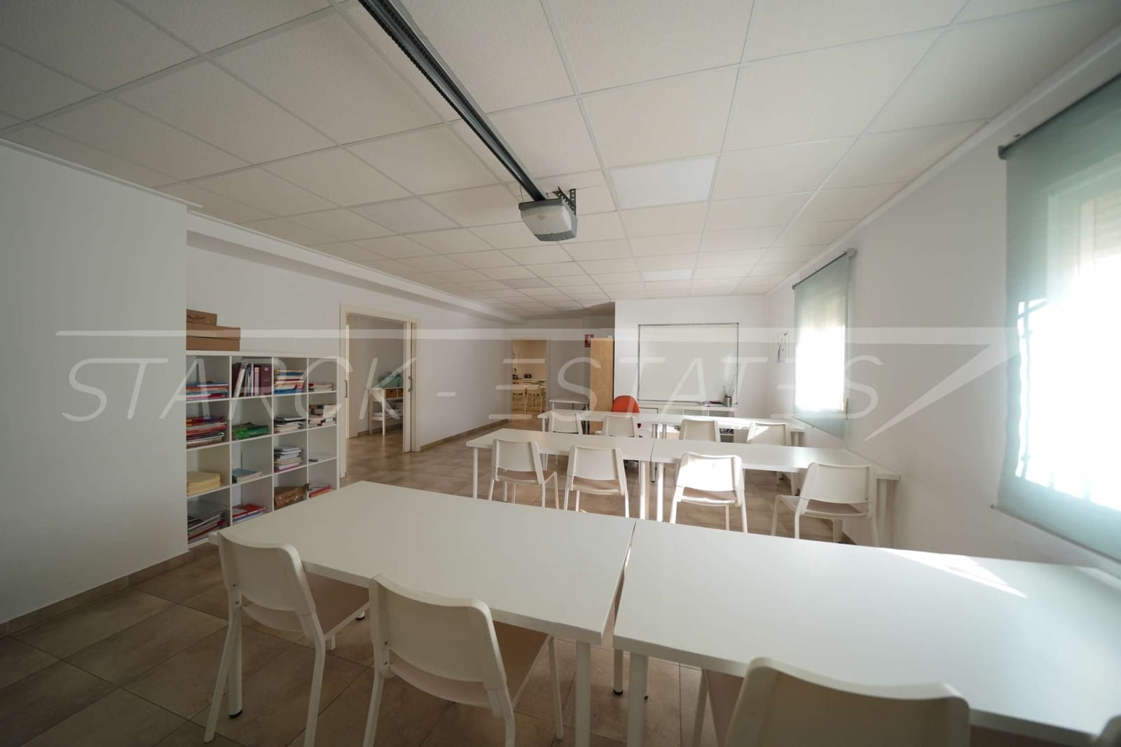 5 Zimmer Villa zu verkaufen in Orba mit Pool Garage - 890.000 € (Ref: 8736105)