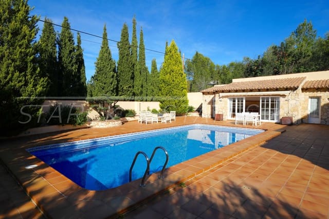 5 chambre Villa/Maison à vendre à Orba avec piscine garage - 890 000 € (Ref: 8736105)