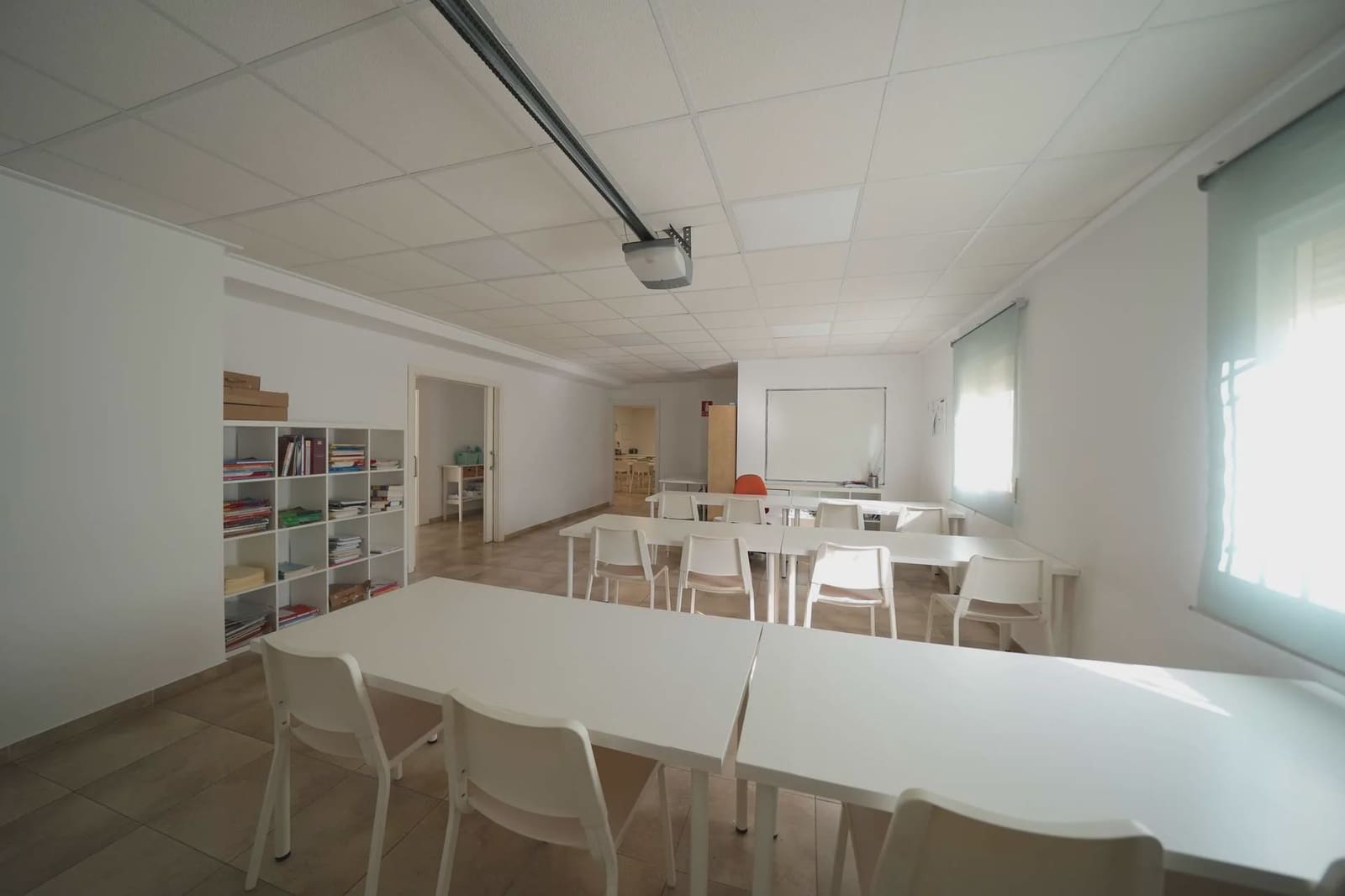 5 sovrum Villa till salu i Orba med pool garage - 890 000 € (Ref: 8736105)