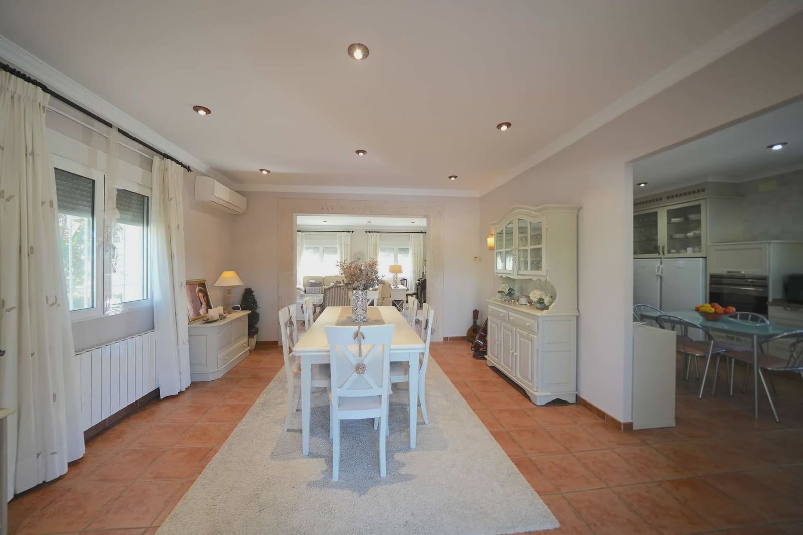 5 sovrum Villa till salu i Orba med pool garage - 890 000 € (Ref: 8736105)