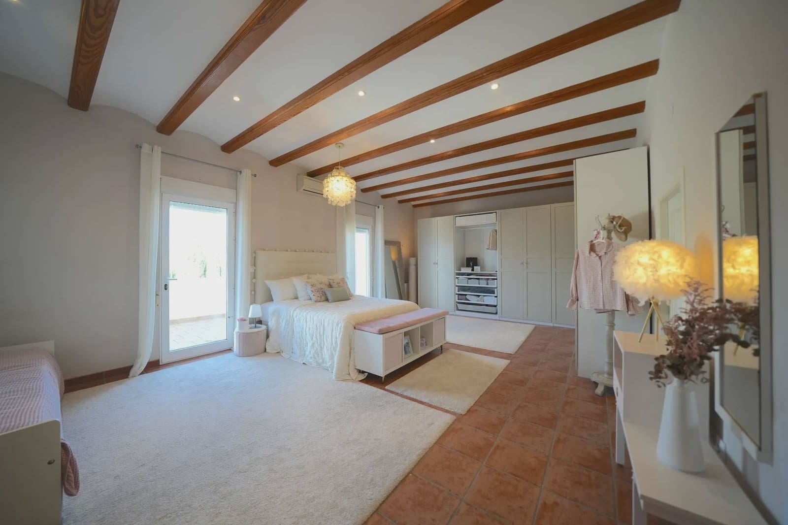 5 sovrum Villa till salu i Orba med pool garage - 890 000 € (Ref: 8736105)