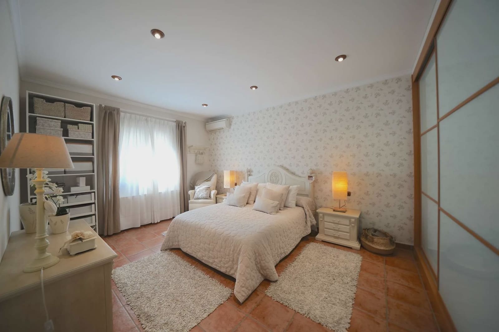 5 sovrum Villa till salu i Orba med pool garage - 890 000 € (Ref: 8736105)