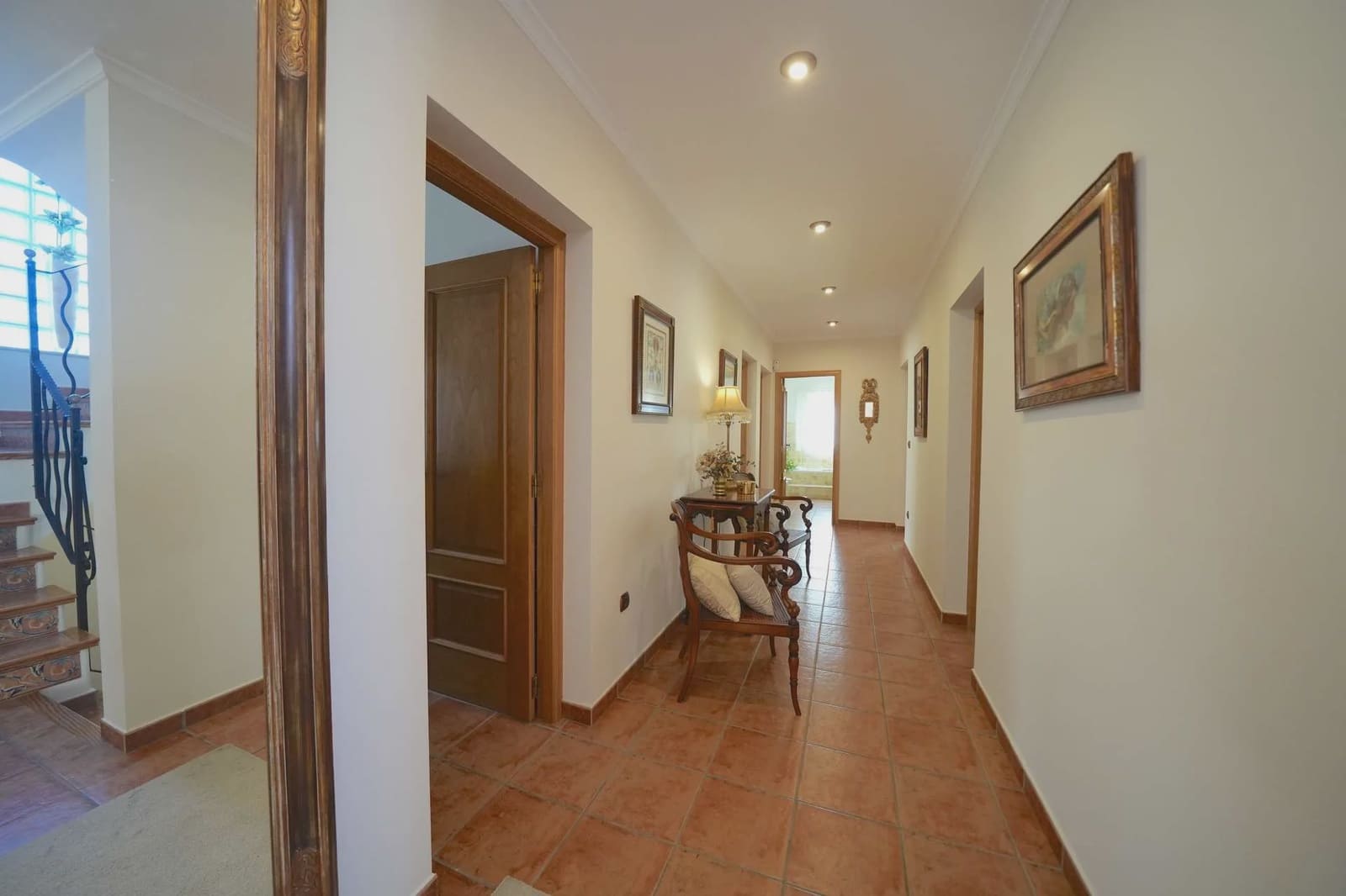 5 sovrum Villa till salu i Orba med pool garage - 890 000 € (Ref: 8736105)
