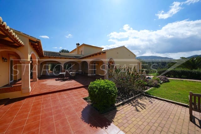 4 Zimmer Finca/Landgut zu verkaufen in Gata de Gorgos - 659.000 € (Ref: 8903212)