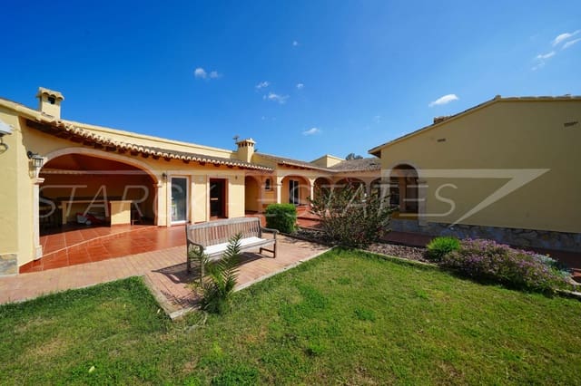 4 Zimmer Finca/Landgut zu verkaufen in Gata de Gorgos - 659.000 € (Ref: 8903212)