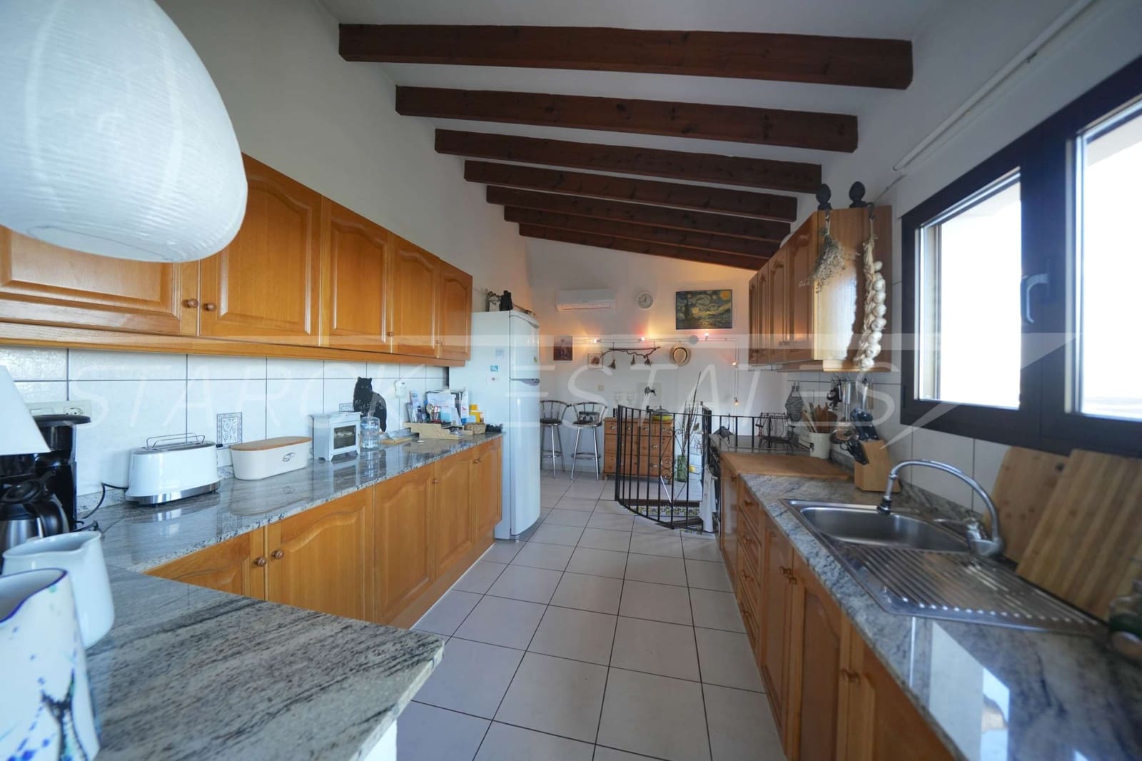 5 soveværelse Villa til salg i Monte Pego med swimmingpool garage - € 575.000 (Ref: 8951720)