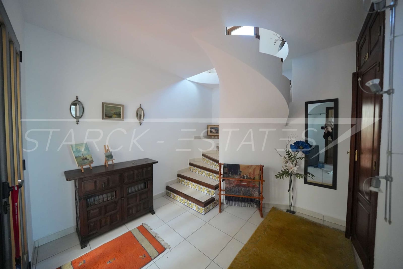 5 soveværelse Villa til salg i Monte Pego med swimmingpool garage - € 575.000 (Ref: 8951720)