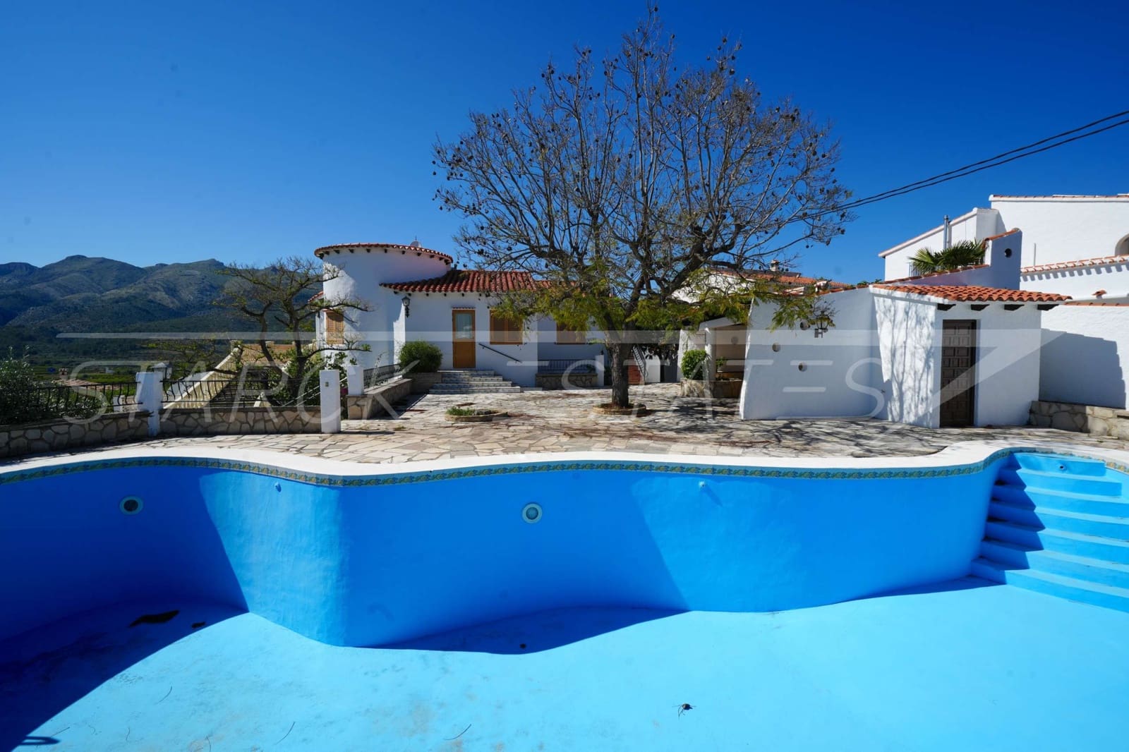 6 camera da letto Villa in vendita in Orba - 690.000 € (Rif: 8951722)