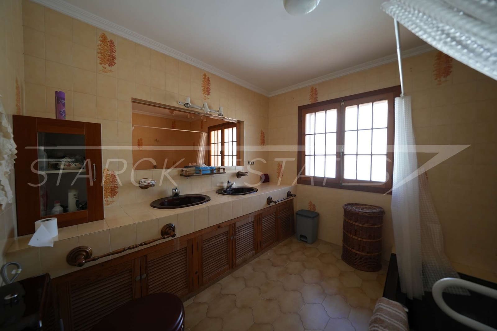 6 slaapkamer Villa te koop in Orba - € 690.000 (Ref: 8951722)