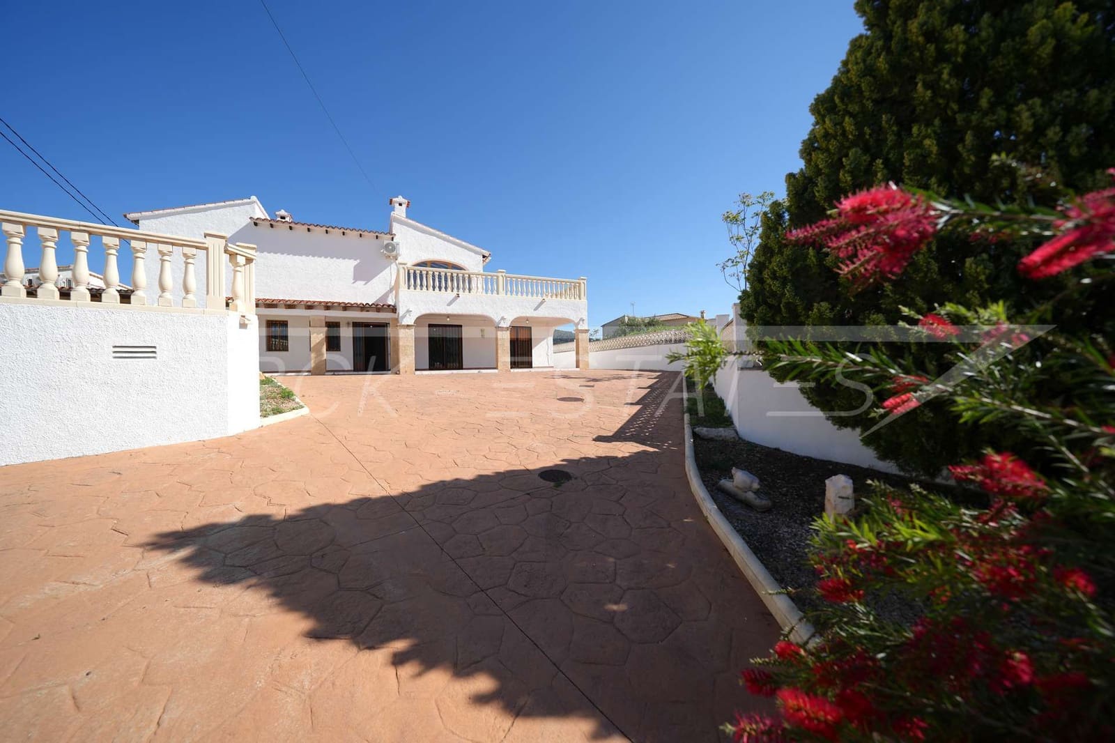 6 slaapkamer Villa te koop in Orba - € 690.000 (Ref: 8951722)