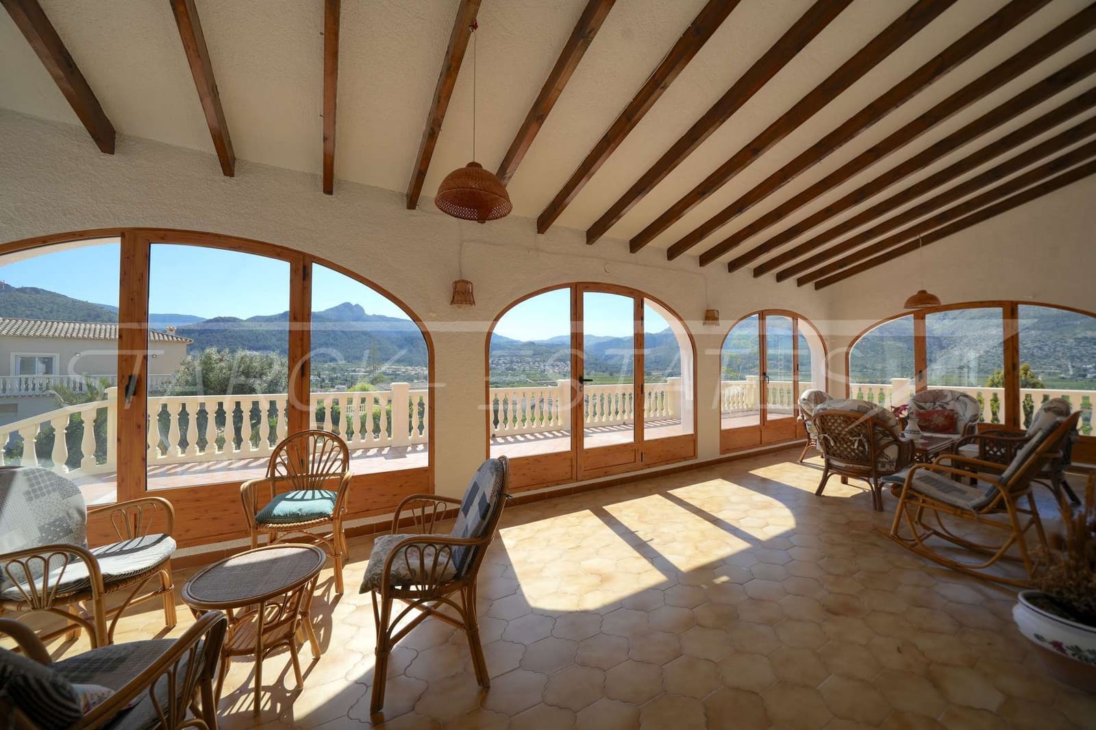 6 slaapkamer Villa te koop in Orba - € 690.000 (Ref: 8951722)