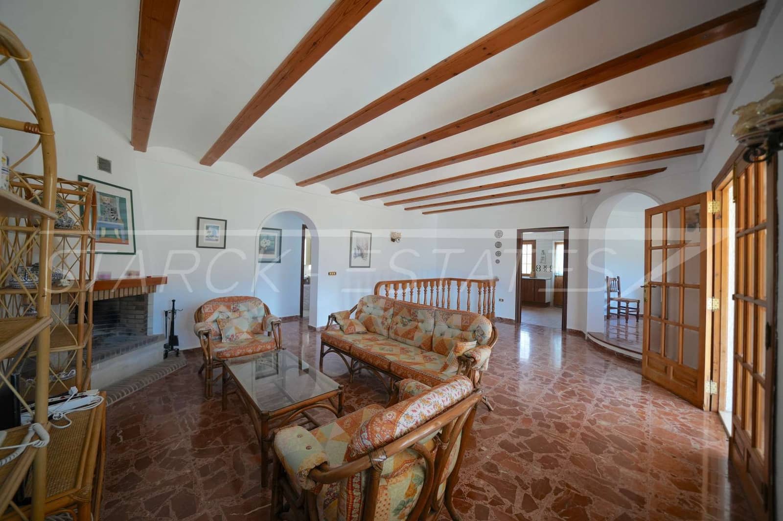 6 slaapkamer Villa te koop in Orba - € 690.000 (Ref: 8951722)