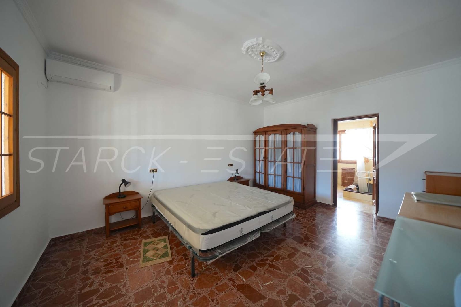 6 slaapkamer Villa te koop in Orba - € 690.000 (Ref: 8951722)